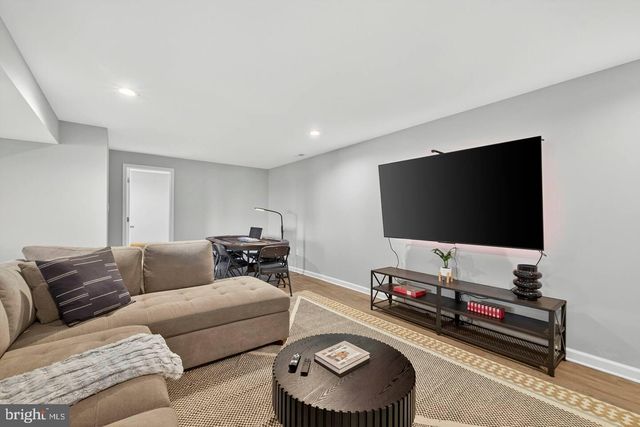 351 DONNA CT, Front Royal, VA 22630