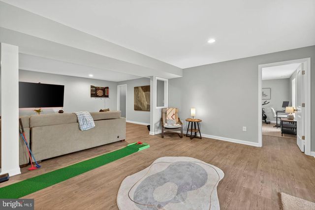 351 DONNA CT, Front Royal, VA 22630