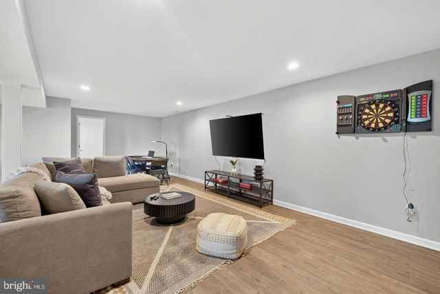 351 DONNA CT, Front Royal, VA 22630