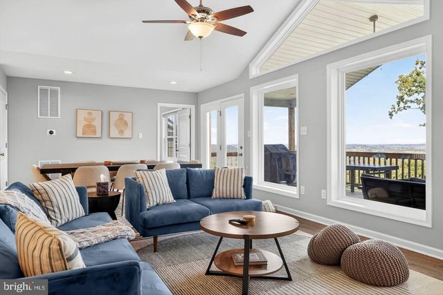 351 DONNA CT, Front Royal, VA 22630