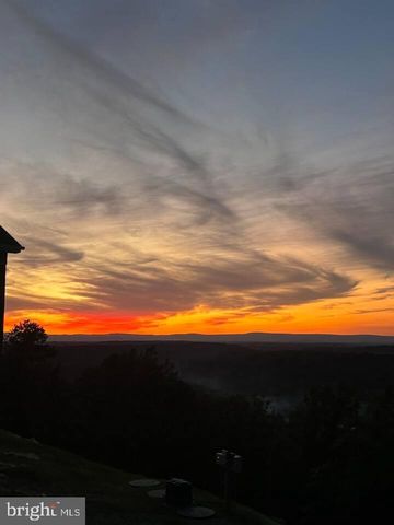 351 DONNA CT, Front Royal, VA 22630