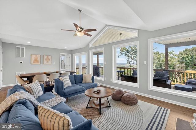 351 DONNA CT, Front Royal, VA 22630