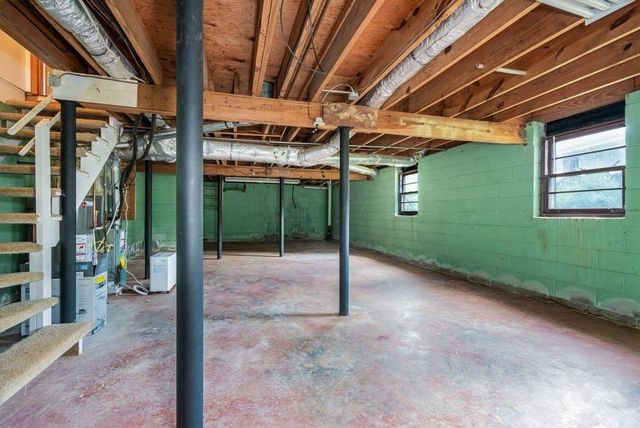 3854 Ridgewood SE Drive, Smyrna, GA 30080