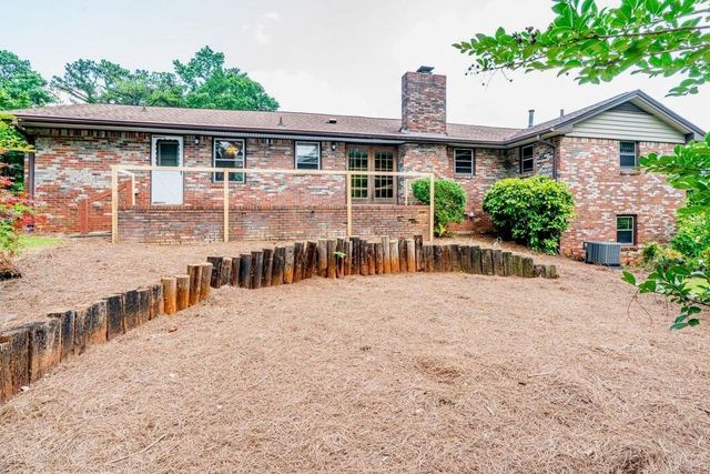 3854 Ridgewood SE Drive, Smyrna, GA 30080