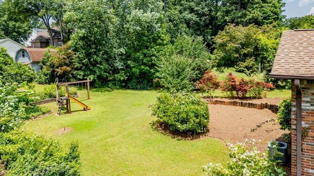 3854 Ridgewood SE Drive, Smyrna, GA 30080