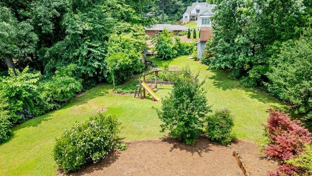 3854 Ridgewood SE Drive, Smyrna, GA 30080