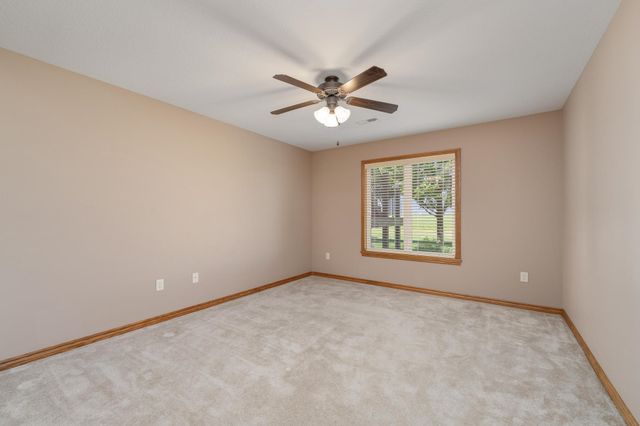 403 N Bailey Mae Ct, Valley Center, KS 67147