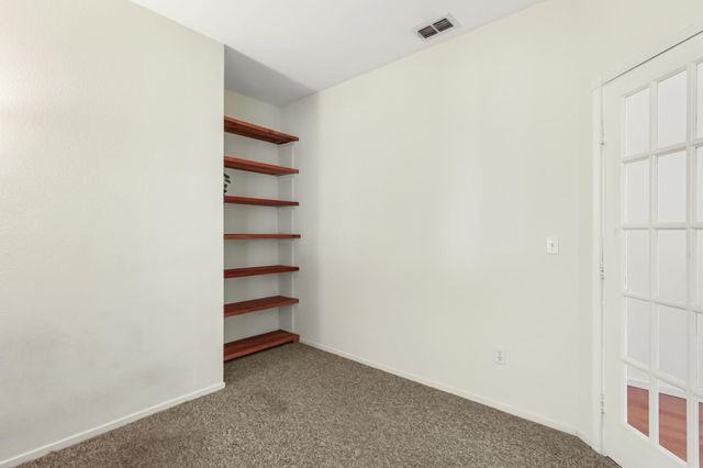 11348 Sabalo Ct, Gold River, CA 95670