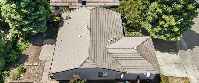 11348 Sabalo Ct, Gold River, CA 95670