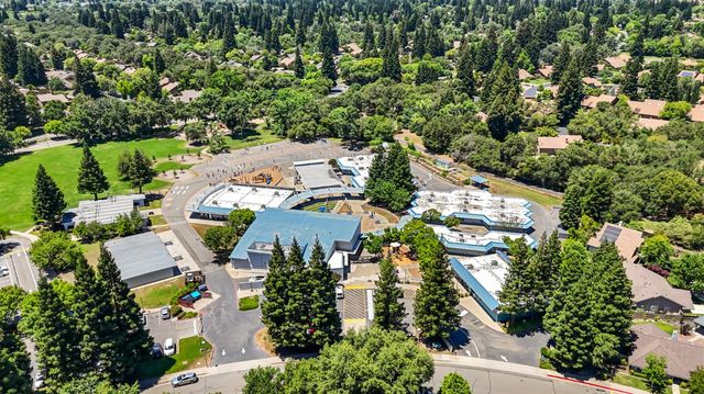 11348 Sabalo Ct, Gold River, CA 95670