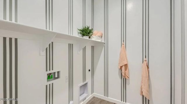 16833 W SMOKETREE Drive, Surprise, AZ 85387