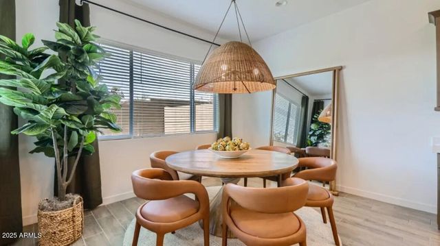 16833 W SMOKETREE Drive, Surprise, AZ 85387