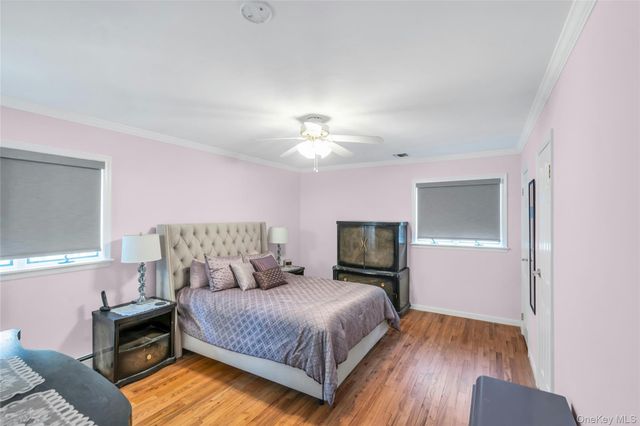23 Carpenter Lane, Hauppauge, NY 11788