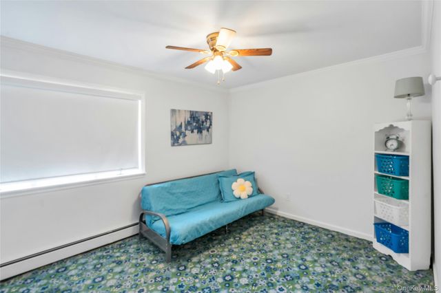 23 Carpenter Lane, Hauppauge, NY 11788