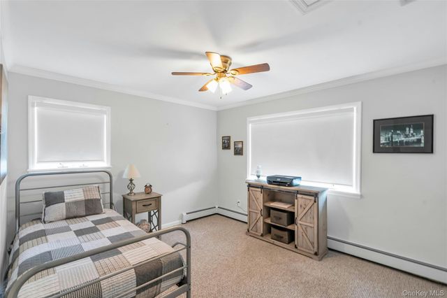 23 Carpenter Lane, Hauppauge, NY 11788