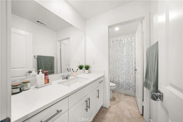 16680 Island Oak, Fontana, CA 92336