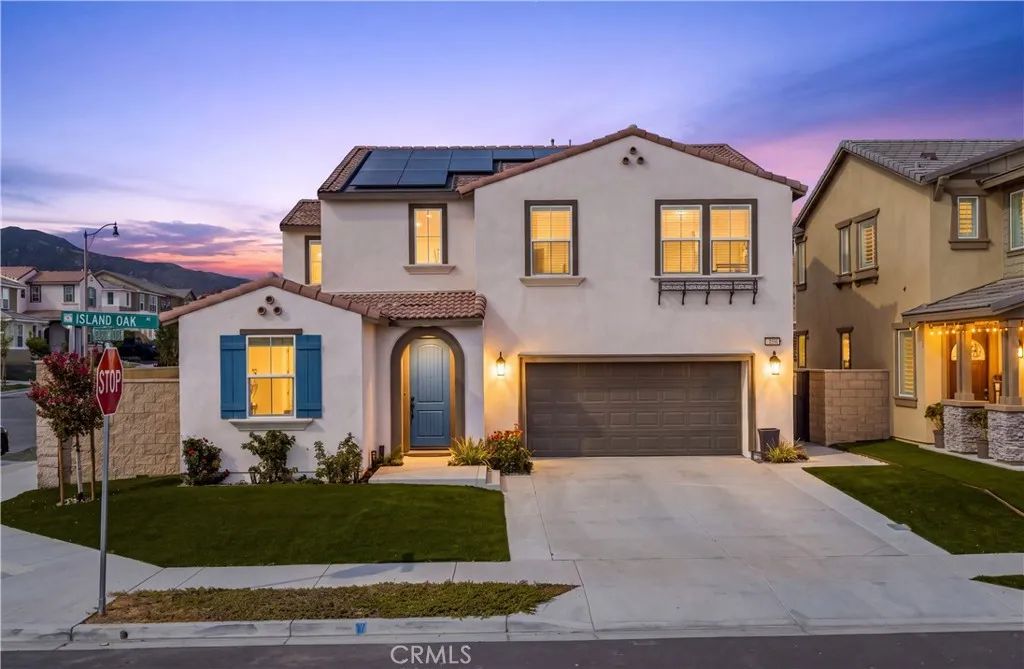 16680 Island Oak, Fontana, CA 92336