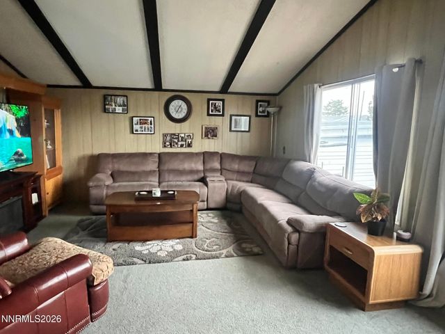6125 Chimney Drive, Sun Valley, NV 89433