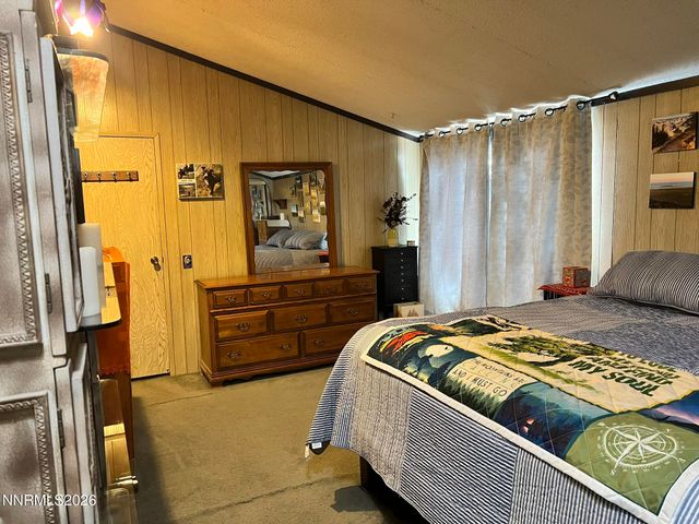 6125 Chimney Drive, Sun Valley, NV 89433