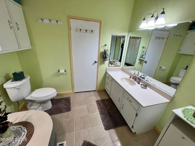 6125 Chimney Drive, Sun Valley, NV 89433