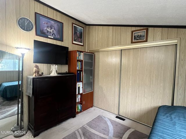 6125 Chimney Drive, Sun Valley, NV 89433