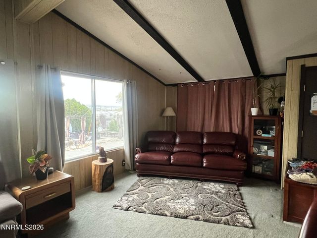 6125 Chimney Drive, Sun Valley, NV 89433