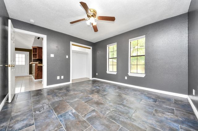 110 Denham Avenue, Pasadena, TX 77506