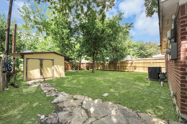 110 Denham Avenue, Pasadena, TX 77506