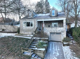 1629 Stratmore St, Crafton Heights, PA 15205