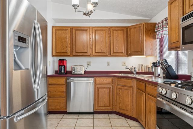 145 Wiltshire Cir, Monroeville, PA 15146