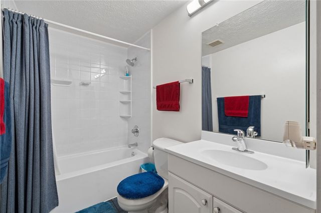 145 Wiltshire Cir, Monroeville, PA 15146