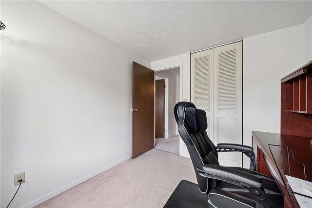 145 Wiltshire Cir, Monroeville, PA 15146