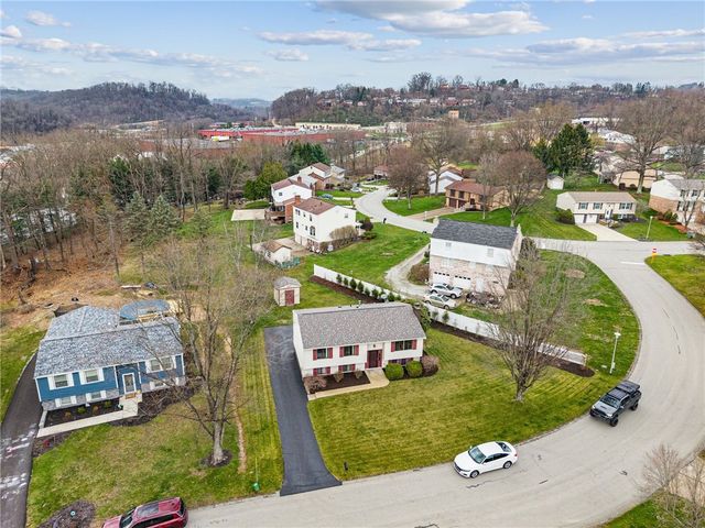 145 Wiltshire Cir, Monroeville, PA 15146