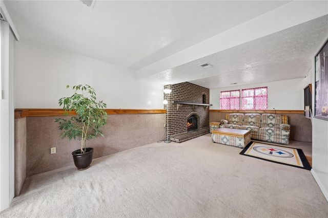 145 Wiltshire Cir, Monroeville, PA 15146