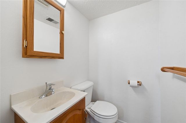 145 Wiltshire Cir, Monroeville, PA 15146