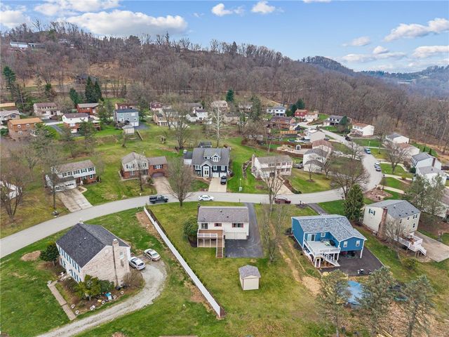 145 Wiltshire Cir, Monroeville, PA 15146