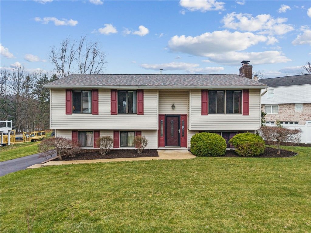 145 Wiltshire Cir, Monroeville, PA 15146