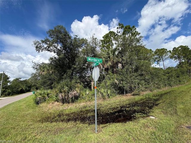115 Mordecal ST, Port Charlotte, FL 33953