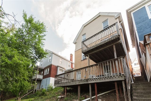 2292 Valera Ave, Mt Oliver, PA 15210