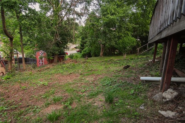 2292 Valera Ave, Mt Oliver, PA 15210