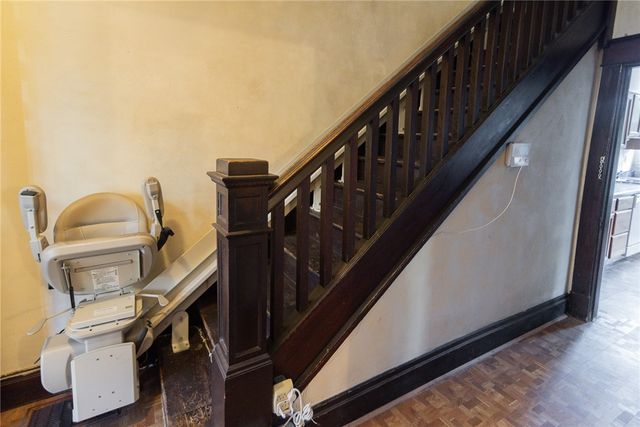 2292 Valera Ave, Mt Oliver, PA 15210