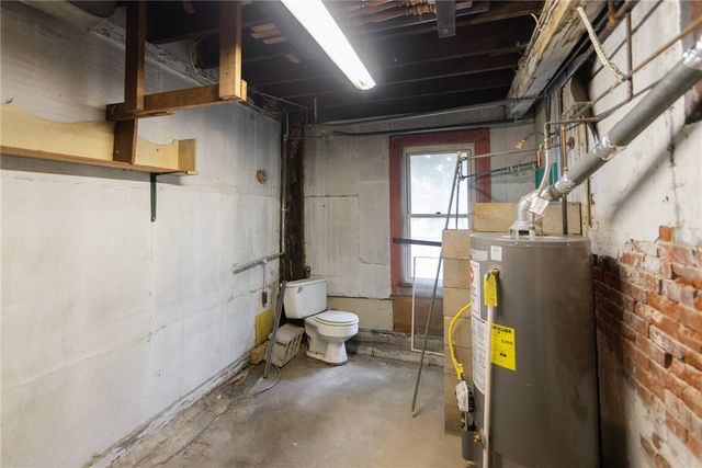 2292 Valera Ave, Mt Oliver, PA 15210