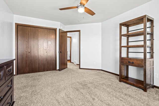 5926 56th Avenue S, Fargo, ND 58104