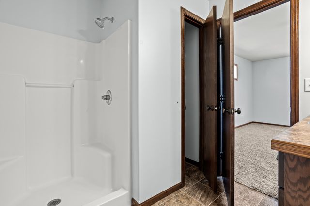 5926 56th Avenue S, Fargo, ND 58104