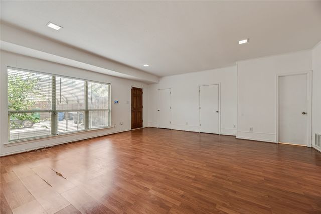 4988 Thunder Road, Dallas, TX 75244