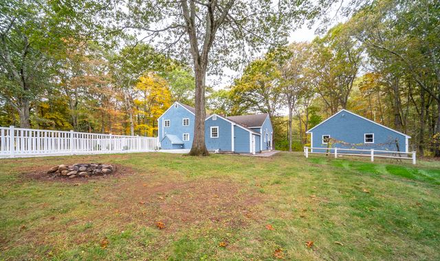 882 Killingworth Road, Haddam, CT 06441