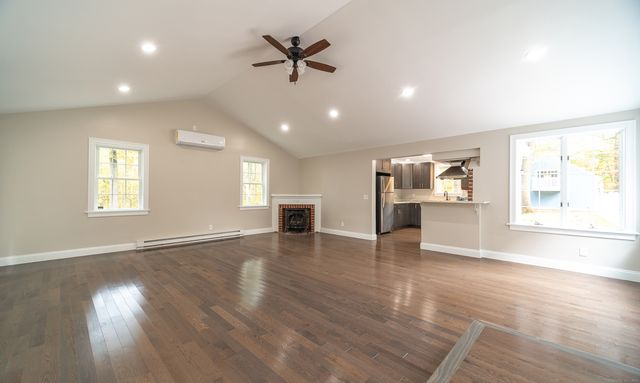882 Killingworth Road, Haddam, CT 06441