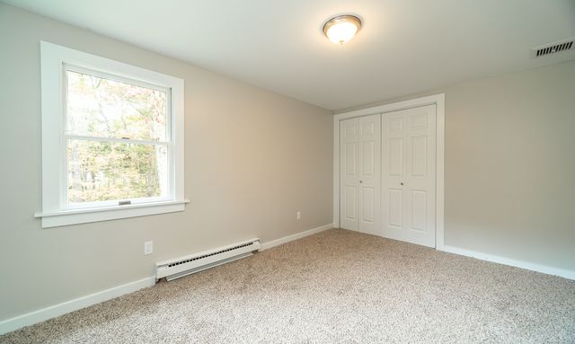 882 Killingworth Road, Haddam, CT 06441