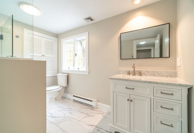 882 Killingworth Road, Haddam, CT 06441