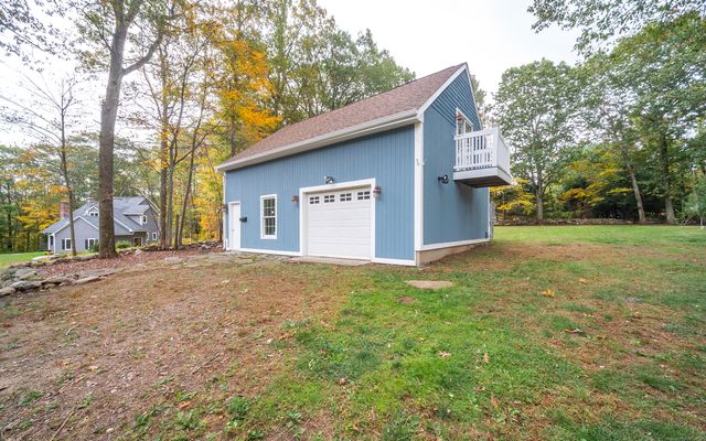 882 Killingworth Road, Haddam, CT 06441